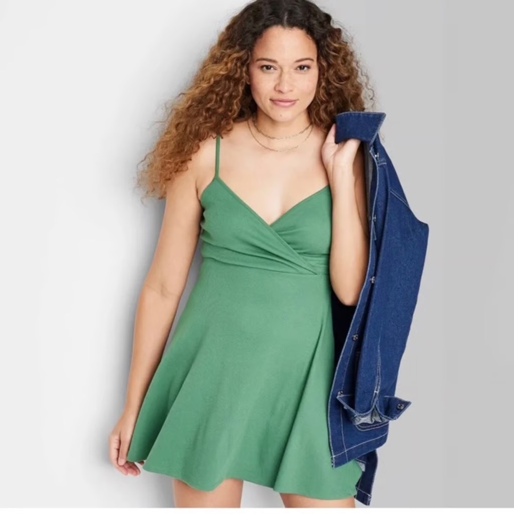 V neck knit dress
